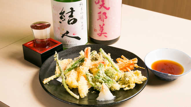まずい魚 青柳 - メイン写真:季節の天ぷら
