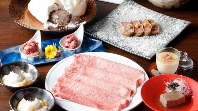 肉料理 KOJIRO（小次郎） - 銀座（焼肉）の写真2