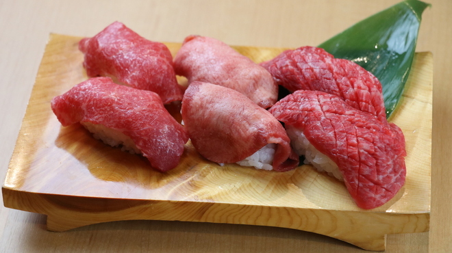 Sambyaku Hachijuu En Ren Yakiniku Hinokuni - メイン写真: