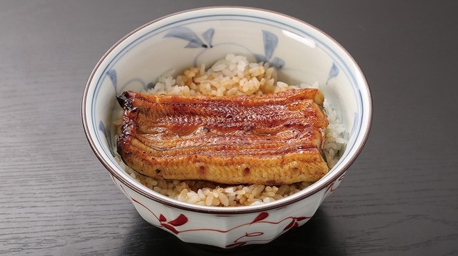 日本橋いづもや - 料理写真:うな丼（笹）