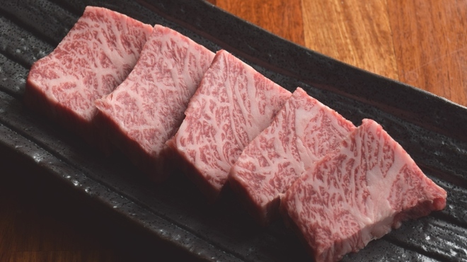 炭火焼肉 しちりん亭 - メイン写真: