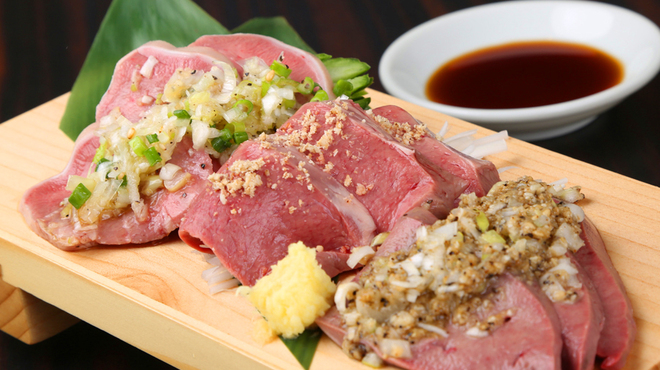 大衆ホルモン肉力屋 - メイン写真: