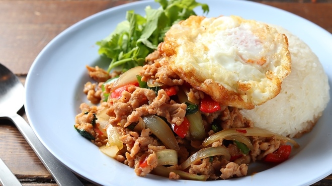 アジアン屋台バル クアトロ - メイン写真: