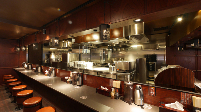 麺屋武蔵 虎嘯 - メイン写真: