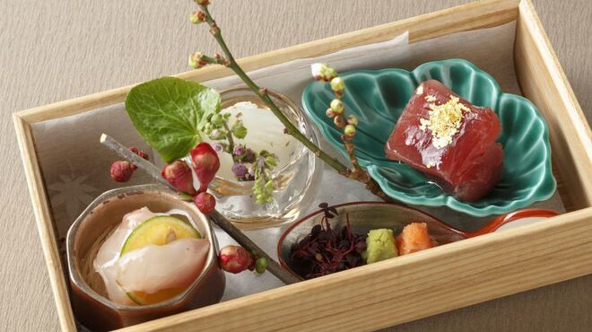 日本料理 旬彩 - 料理写真:【昼食】ひる雅会席