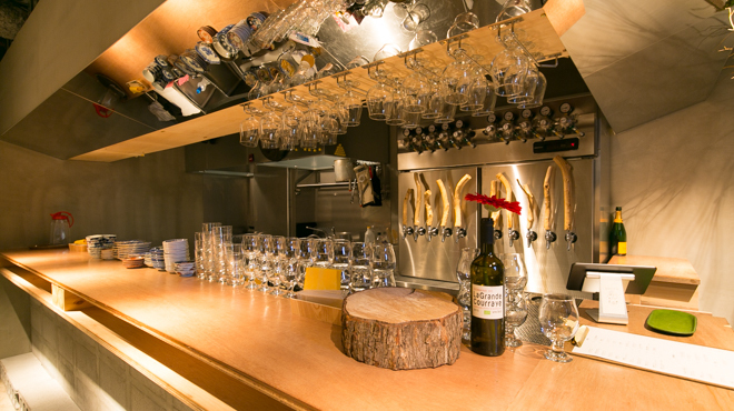 半地下 - メイン写真:カウンター