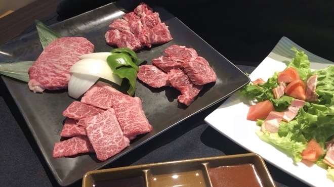 本格和牛焼肉 田中 - メイン写真: