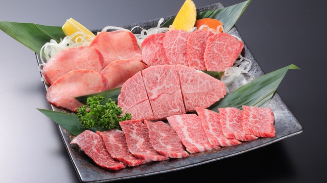 Kuroge Wagyuu Yakiniku Gaise Mmon - メイン写真: