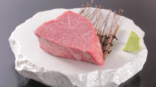 Kuroge Wagyuu Yakiniku Gaise Mmon - メイン写真: