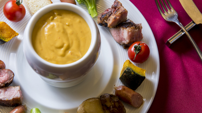 マーノ エ マーノ - メイン写真: