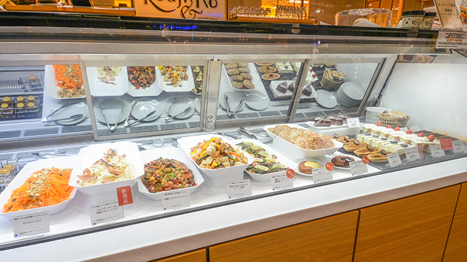 発酵デリカテッセン カフェテリア コウジ&コー - メイン写真: