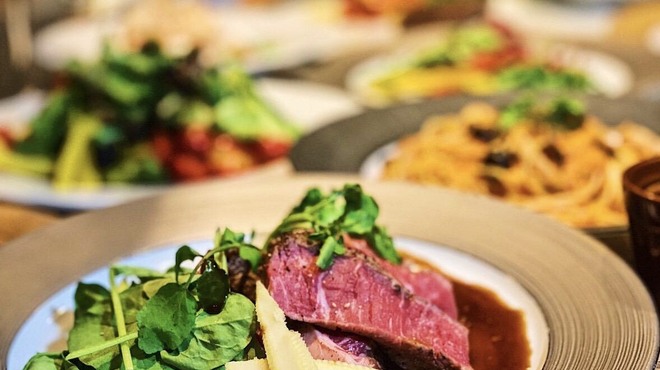 シェフの肉料理と花畑牧場チーズ Selection - メイン写真: