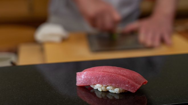 鮨 福萬 - 料理写真:マグロ
