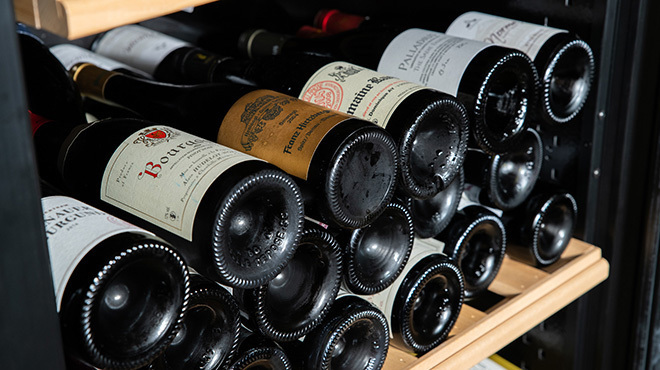 オン ザ ワイン - メイン写真: