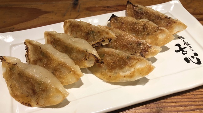 酒と餃子と舌心 - メイン写真: