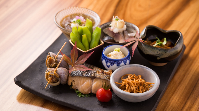 Sake To Soba Makino - メイン写真: