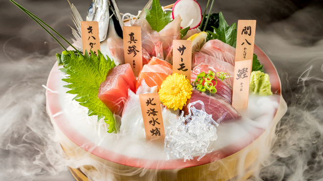 鮮魚の桶盛りと創作天ぷら 天しゃり - メイン写真: