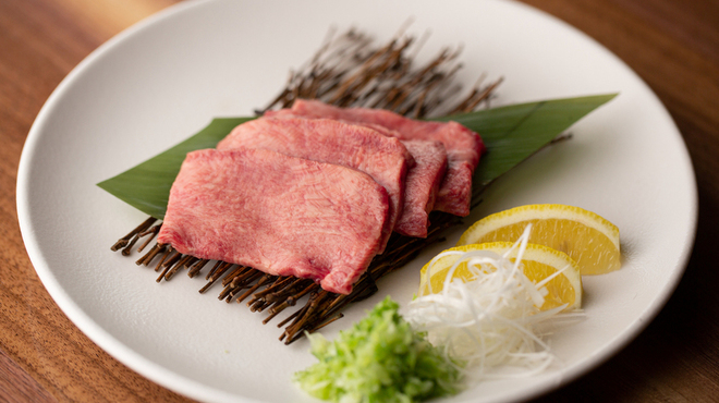 にくはじ - 料理写真: