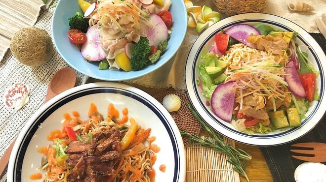 イート・モア・グリーンズ - メイン写真: