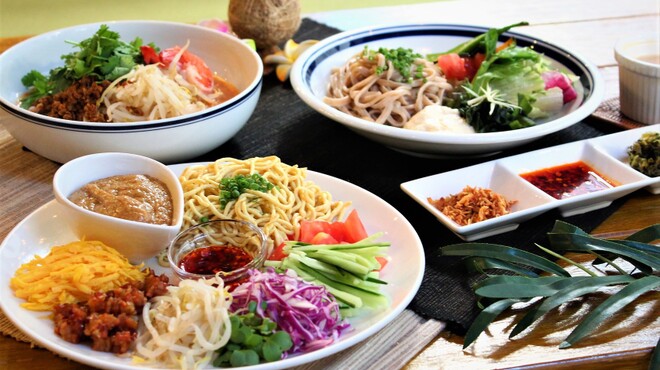 イート・モア・グリーンズ - メイン写真: