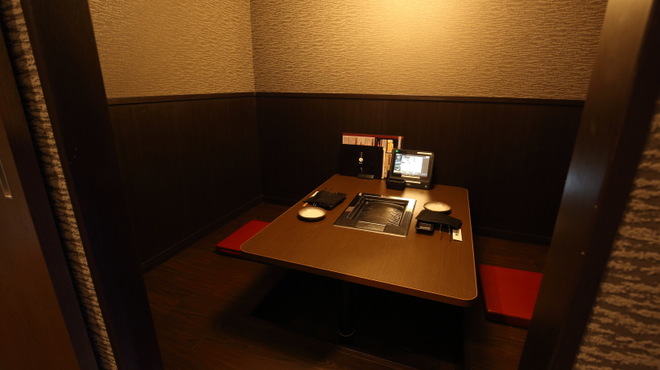 飛騨牛焼肉 にくなべ屋 朧月 豊橋駅前大通り店 Oborozuki 駅前大通 焼肉 ネット予約可 食べログ 飛騨牛焼肉 にくなべ屋 朧月 豊橋駅前大通り店 Oborozuki 駅前大通 焼肉 ネット予約可 食べログ