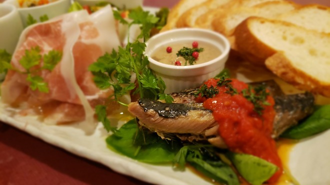 Buono! - 料理写真:日替わりの前菜盛り合わせ