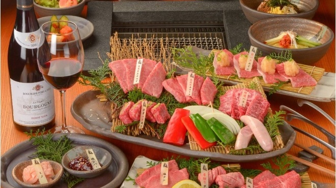 炭火焼肉 牛仁 - 料理写真:6,800円コース