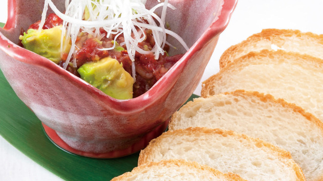 博多もつ鍋 馬肉 九州自慢 - 料理写真: