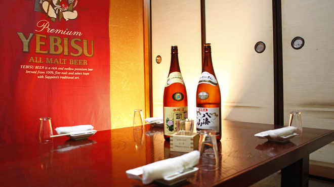 たこ安 - 内観写真:お座敷個室４～１０名様。