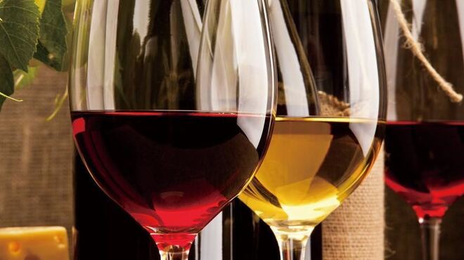 トン・ガリアーノ - ドリンク写真:きまぐれおすすめグラスワインもあります♪