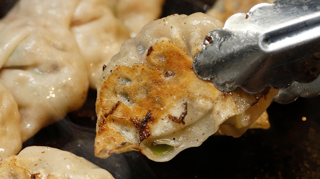 餃子ダイニング こゝろ - メイン写真: