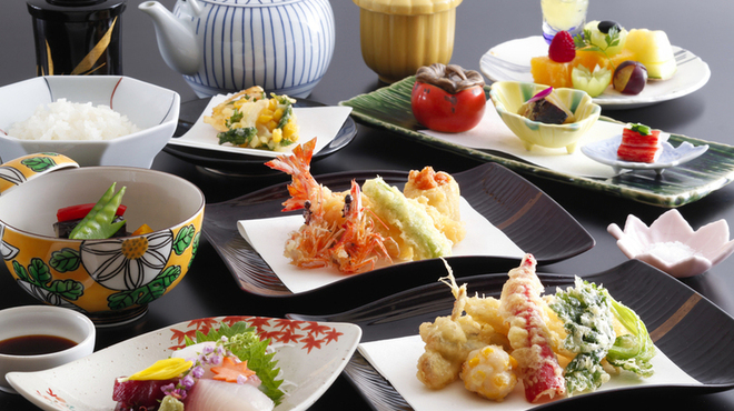 京都嵐山温泉 渡月亭 嵐山 京福 旅館 食べログ