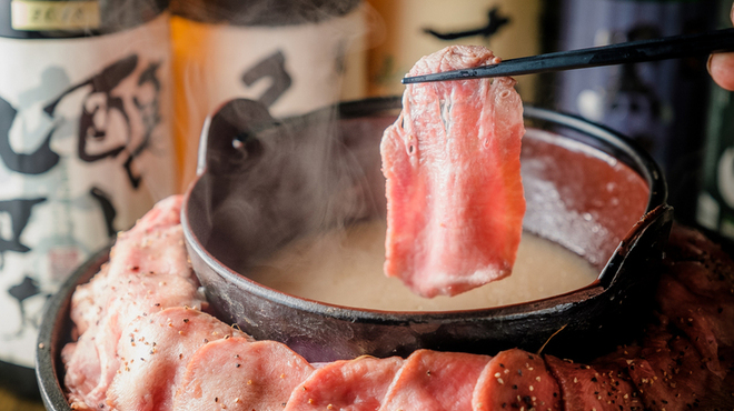 牛タンと肉ずしの個室居酒屋 輝 - メイン写真: