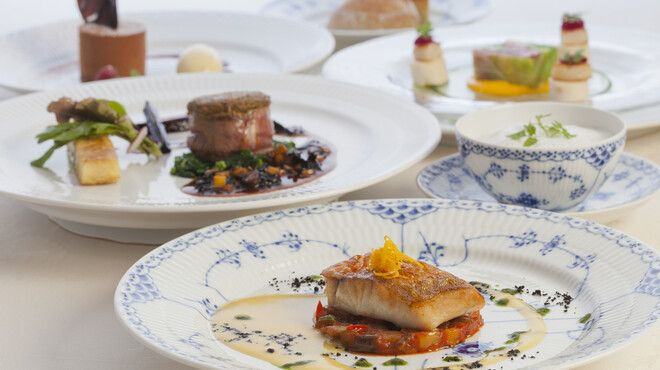 デ アドミラル - 料理写真:旬の素材を最大限に生かした料理