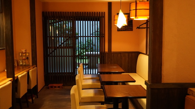 大和薬食処 ならやま茶館 - メイン写真: