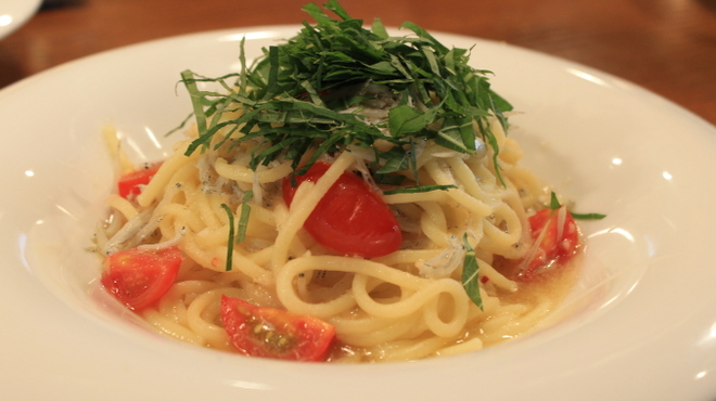 Pastavola 日本橋 パスターヴォラ 三越前 イタリアン 食べログ