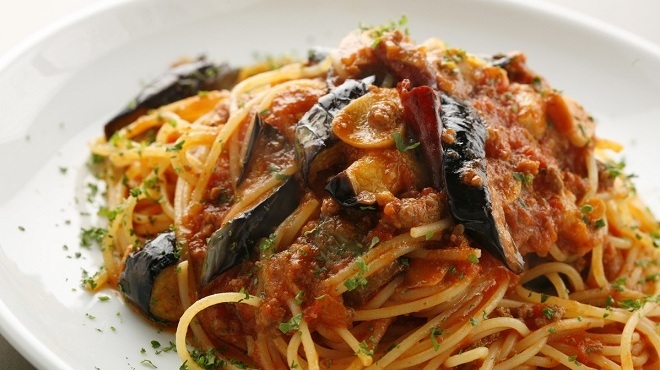 オーバーテイク - メイン写真: