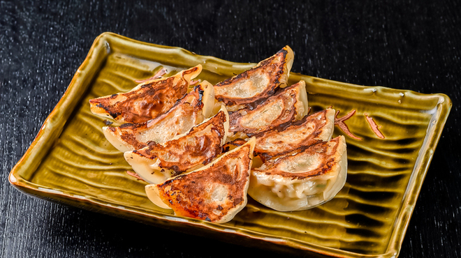 牛もつ鍋 川端 - メイン写真: