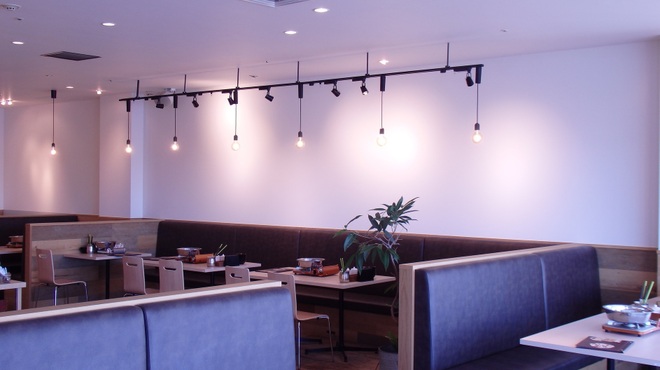 しゃぶしゃぶ・点心 食べ放題ろく アクアシティお台場 - メイン写真: