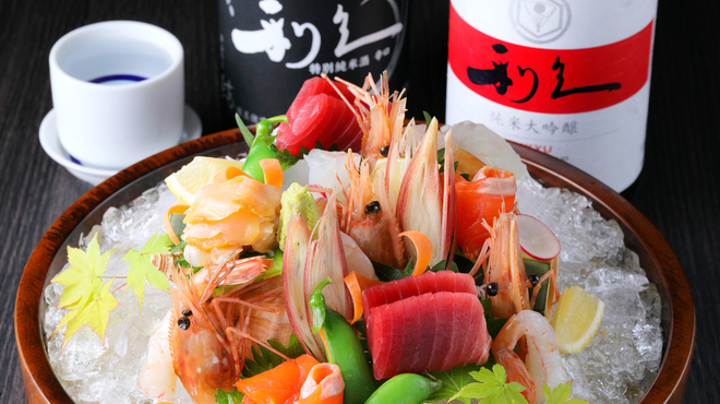 牛たん炭焼 利久 - メイン写真: