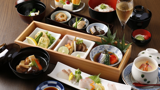 和食日和 おさけと 神田御茶ノ水 小川町 割烹 小料理 食べログ