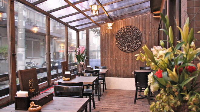 下北沢のおすすめドッグカフェまとめ フリースペースのあるお店も Pathee パシー