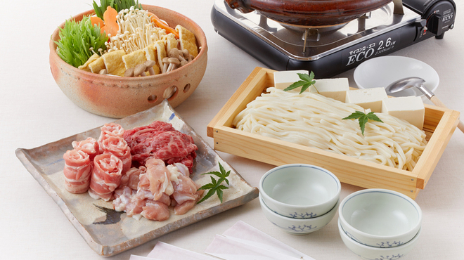 祇をん新門荘 - 料理写真:京赤地鶏のうどんすき