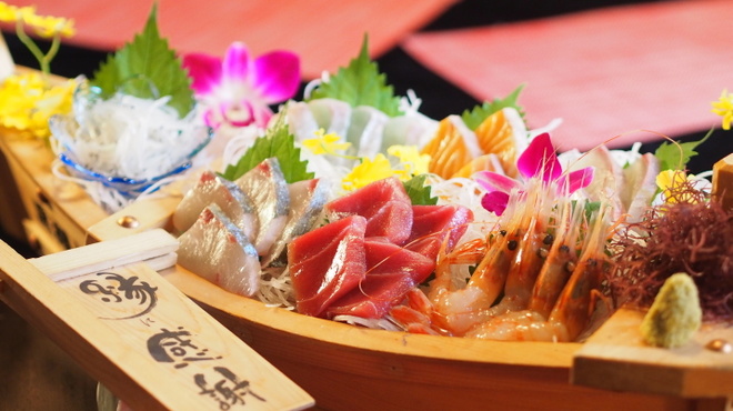 個室と船盛 縁月 エンゲツ 黒崎 魚介料理 海鮮料理 食べログ 個室と船盛 縁月 エンゲツ 黒崎 魚介料理 海鮮料理 食べログ
