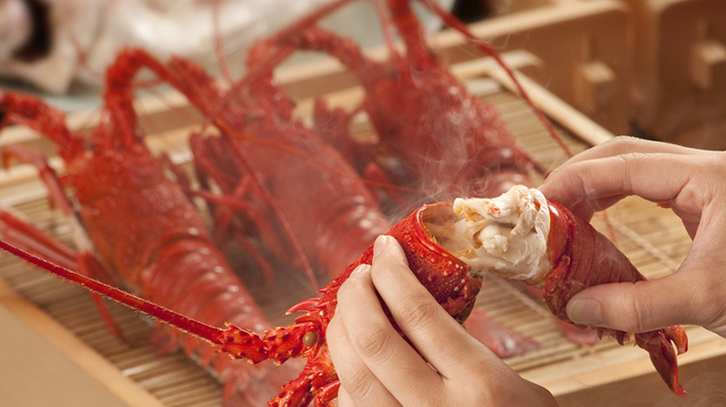 伊勢海老　海鮮蒸し料理　華月 - メイン写真: