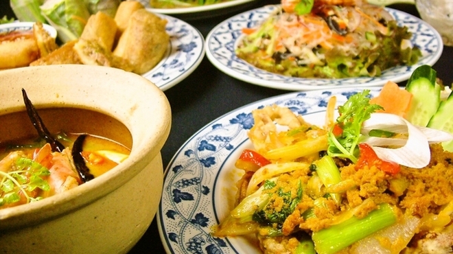 タワンタイ Tawanthai 長堀橋 タイ料理 食べログ