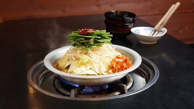 もつ鍋・すき焼き いっしん - メイン写真: