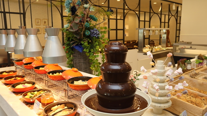 フォーシーズンズ Four Seasons 愛知大学前 バイキング ネット予約可 食べログ フォーシーズンズ Four Seasons 愛知大学前 バイキング ネット予約可 食べログ