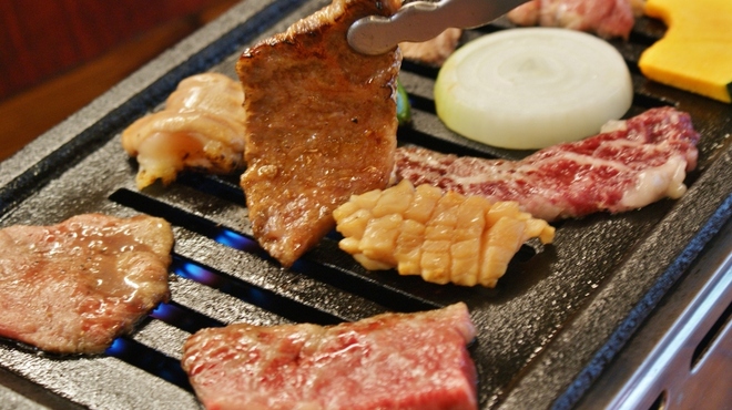 Yakiniku Hige - メイン写真: