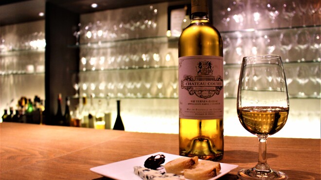 WINE BAR Le collier d'or - メイン写真: